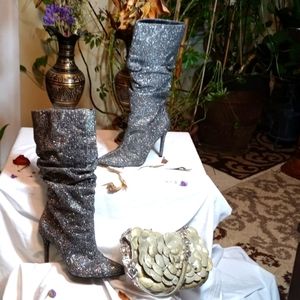 Jessica Simpson sultry, seductive heeled boots